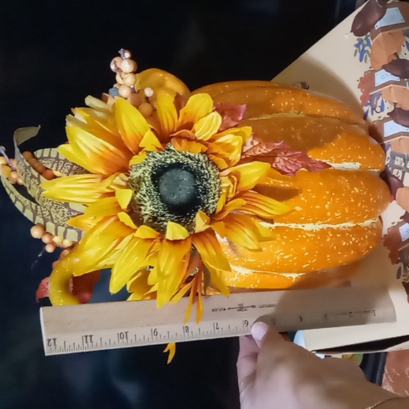 HAKACC ARTIFICIAL PUMPKIN FALL/THANKSGIVING DAY DECORATION - Picture 4 of 11